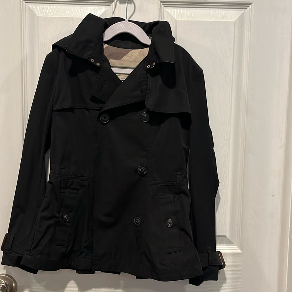 Gorgeous children’s Burberry trench coat, size 10Y